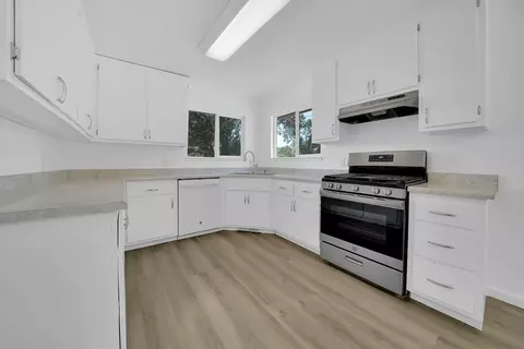 Kitchen - 120 Gopher Flat Rd, Sutter Creek, CA 95685 photo 1 of 3