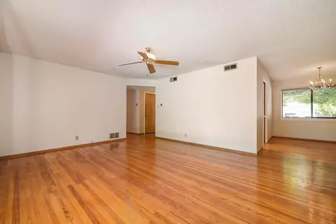 4943 Heatherdale Ln, Carmichael, CA 95608 photo 9