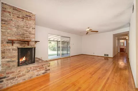 4943 Heatherdale Ln, Carmichael, CA 95608 photo 5
