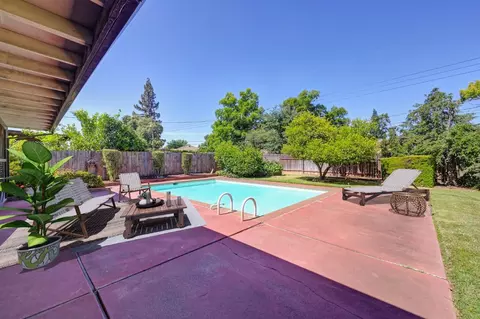 4943 Heatherdale Ln, Carmichael, CA 95608 photo 3