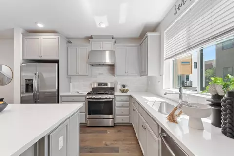 5832 Cadence Ave, Dublin, CA 94568 photo 11