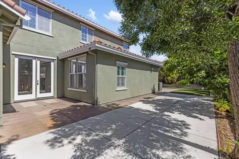 Exterior - 1732 Riverview Ave, Tracy, CA 95377 photo 5 of 7