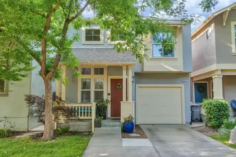 823 26th St, Sacramento, CA 95816