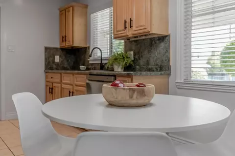 Kitchen - 3029 Stanton Cir, Carmichael, CA 95608 photo 2 of 5