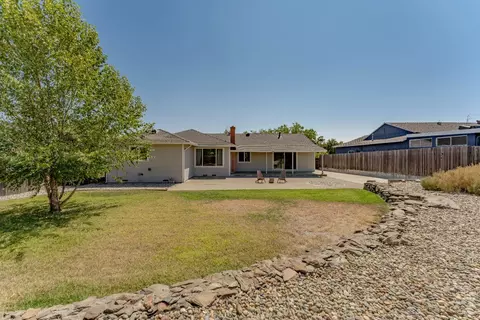 Exterior - 3029 Stanton Cir, Carmichael, CA 95608 photo 9 of 10