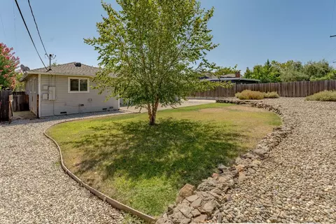 Exterior - 3029 Stanton Cir, Carmichael, CA 95608 photo 8 of 10