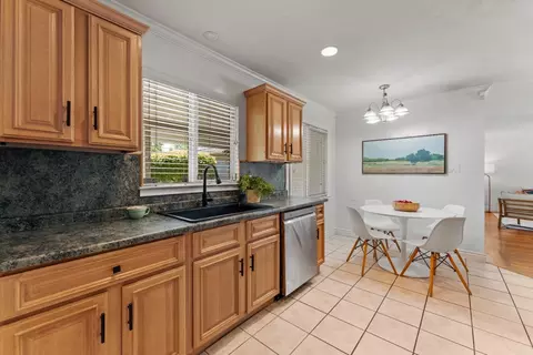 Kitchen - 3029 Stanton Cir, Carmichael, CA 95608 photo 4 of 5