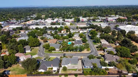 View/Area - 3029 Stanton Cir, Carmichael, CA 95608 photo 4 of 5