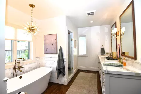 Bath - 1651 N Berkeley Ave, Turlock, CA 95382 photo 3 of 12
