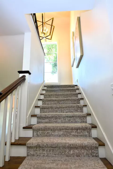 Entry Way - 1651 N Berkeley Ave, Turlock, CA 95382 photo 3 of 5