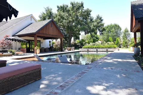 Exterior - 1651 N Berkeley Ave, Turlock, CA 95382 photo 10 of 34