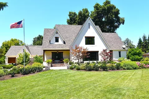 Exterior - 1651 N Berkeley Ave, Turlock, CA 95382 photo 27 of 34