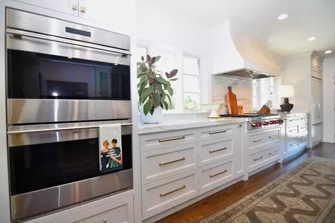 Kitchen - 1651 N Berkeley Ave, Turlock, CA 95382 photo 6 of 10