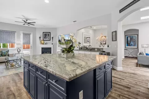Kitchen - 1510 Red Ribbons Ln, Manteca, CA 95337 photo 4 of 7