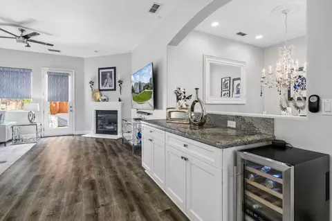 Entry Way - 1510 Red Ribbons Ln, Manteca, CA 95337 photo 5 of 5