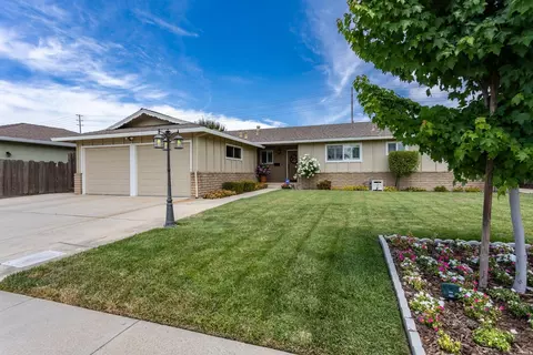 1909 Kendall Ave, Modesto, CA 95355 photo 3