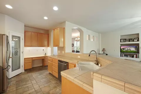 1946 Millbrook Dr, Lodi, CA 95242 photo 32