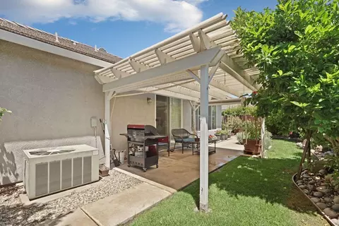 1946 Millbrook Dr, Lodi, CA 95242 photo 14