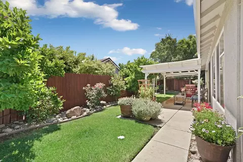 1946 Millbrook Dr, Lodi, CA 95242 photo 10