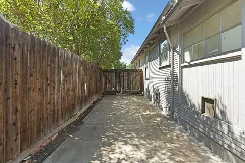 41 E Castle St, Stockton, CA 95204 photo 22