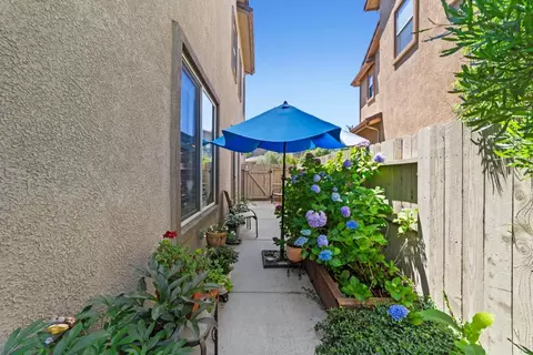 Exterior - 7192 Orchard Cir, Penryn, CA 95663 photo 6 of 11