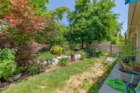 Exterior - 7192 Orchard Cir, Penryn, CA 95663 photo 8 of 11