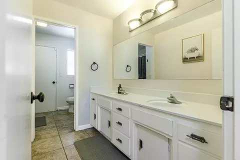 1325 Lorry Ave, Modesto, CA 95355 photo 23