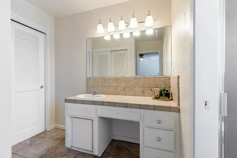 1325 Lorry Ave, Modesto, CA 95355 photo 30