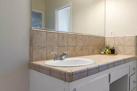 1325 Lorry Ave, Modesto, CA 95355 photo 31