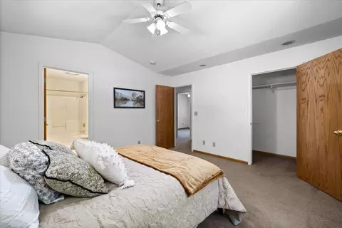 Bedroom - 14360 Pine Cone Ln, Pine Grove, CA 95665 photo 6 of 6