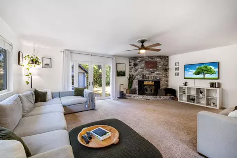 Living - 1866 Point View Dr, Placerville, CA 95667 photo 1 of 3
