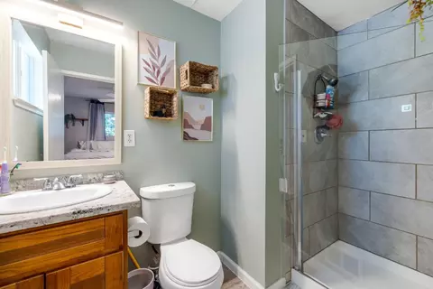 Bath - 1866 Point View Dr, Placerville, CA 95667 photo 6 of 6