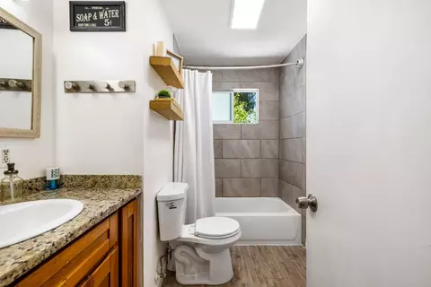 Bath - 1866 Point View Dr, Placerville, CA 95667 photo 1 of 6