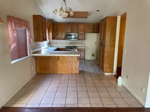 2005 Bailey Dr, Modesto, CA 95355 photo 7