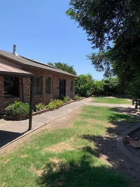 6946 3rd St, Riverbank, CA 95367 photo 5