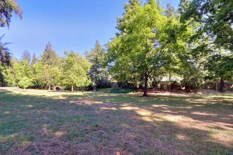 720 Barcelona, Davis, CA 95616 photo 47