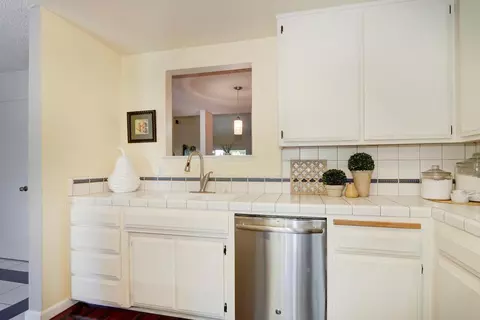 720 Barcelona, Davis, CA 95616 photo 30