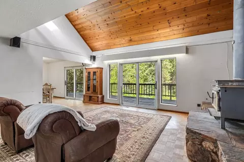 26299 Long Barn Rd, Long Barn, CA 95335 photo 8