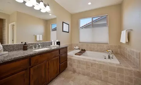 Bath - 2718 Hidden Trail Loop, Rocklin, CA 95765 photo 1 of 10