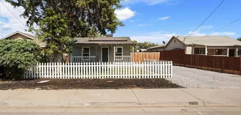 718 S Conejo Ave, Modesto, CA 95354 photo 2