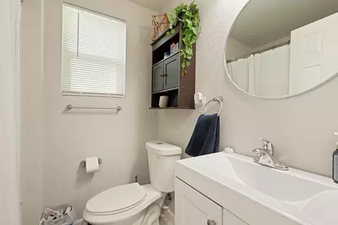 718 S Conejo Ave, Modesto, CA 95354 photo 8