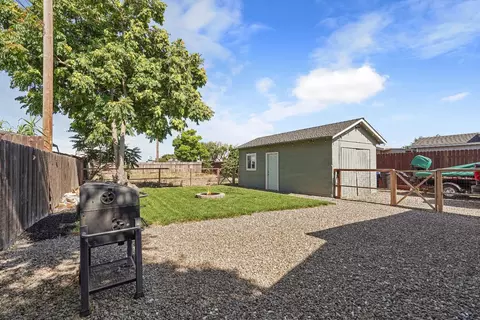 718 S Conejo Ave, Modesto, CA 95354 photo 17