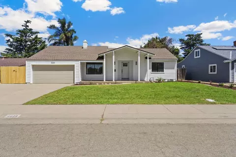 4629 B Pkwy, Sacramento, CA 95823
