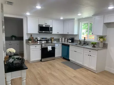 4836 Fleming Way, Olivehurst, CA 95961 photo 6