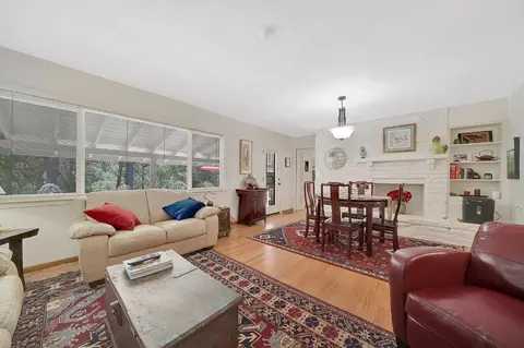 Living - 17832 Carter Ln, Jackson, CA 95642 photo 3 of 7