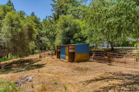Exterior - 17832 Carter Ln, Jackson, CA 95642 photo 19 of 28