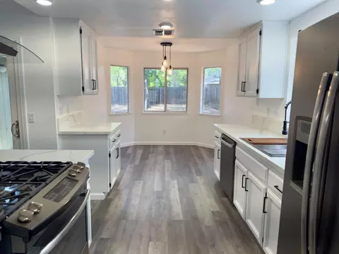 Kitchen - 2620 Walnut Ave, Carmichael, CA 95608 photo 2 of 2