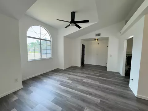 Living - 2620 Walnut Ave, Carmichael, CA 95608 photo 3 of 3