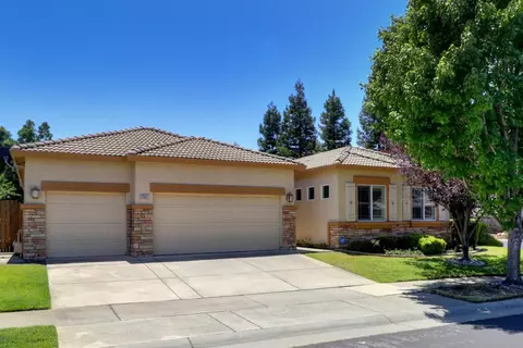 7521 Greenburn Dr, Roseville, CA 95678