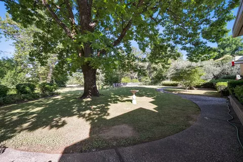 Exterior - 225 Howell Ave, Red Bluff, CA 96080 photo 32 of 38